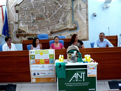 “Le Giornate del sole ANT”: a Pesaro tre mesi di incontri con un dermatologo della Fondazione ANT