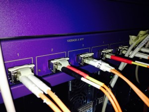 Internet connessione reti fibra ottica