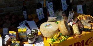 #nonsoloamatriciana, gli chef cucinano lenticchie e ciauscolo a Castignano per rilanciare l’economia