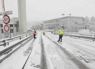 Ancona ospedale neve