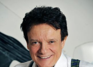 Massimo Ranieri in Piazza della Madonna di Loreto con “Malìa” mercoledì 8 agosto