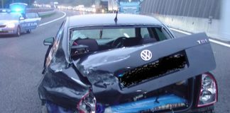 Fuggono dopo l’incidente a Pesaro, ferito un bambino