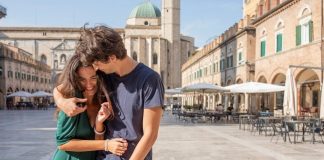 Ascoli, presentato alla Bit il trailer “Non voglio mica la luna”