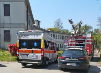 Va in fiamme il compressore dell’ex Crass, paura ad Ancona