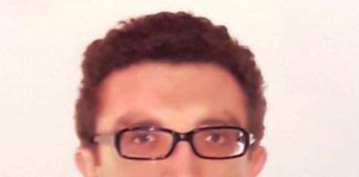 Auto a fuoco dopo un incidente a Senigallia, morto 48enne