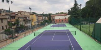 San Severino, nuova pavimentazione ai campi da tennis