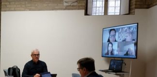 Macerata, la Giunta comunale si riunisce in via telematica utilizzando Skype