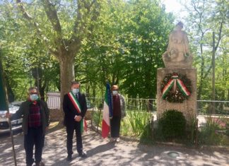 25 aprile 2020, deposizione della corona a Cupramontana