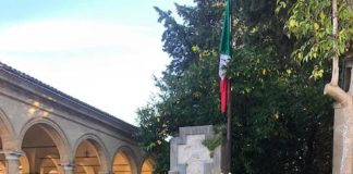 Macerata, il sindaco Parcaroli in visita al cimitero per commemorare i defunti