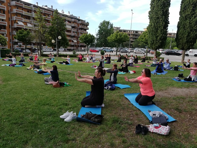 yoga prevenzione tumore al seno