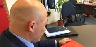 Il sindaco Sandro Sborgia legge la letta della piccola Agnese (1)