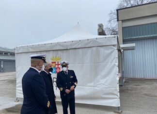Marche, “Operazione Athena” della Marina Militare: punto tamponi per gli studenti