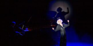 Drusilla Foer allo Sferisferio di Macerata con “Eleganzissima Estate”