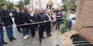San Severino, inaugurata la fonte delle scuole di Cesolo