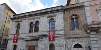 Ascoli, “palazzetto della comunicazione” di Piazza Roma: ok al progetto di riparazione