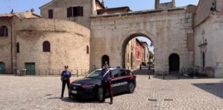 Fano, rapina ai danni di un minore: arrestato un 20enne