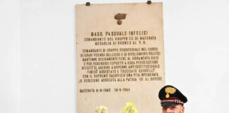 Macerata, un fiore per non dimenticare i nostri eroi di Nassiriya