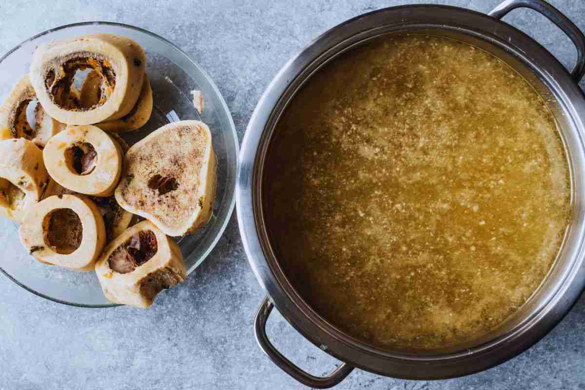 benefici svantaggi brodo ossa