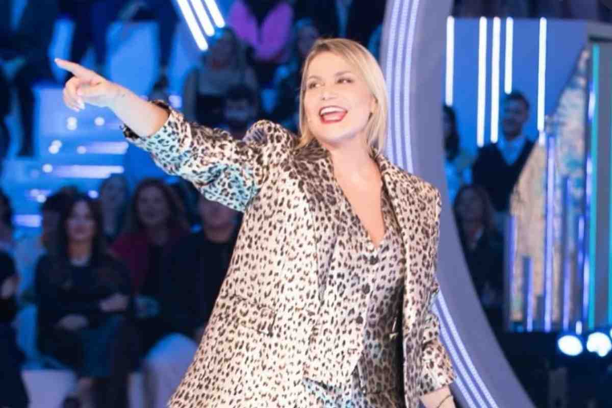 Simona Ventura rompe il silenzio sul GF