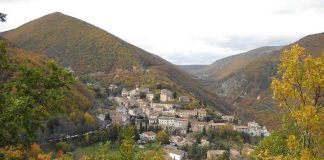 “Appassimenti Aperti”: torna a Serrapetrona l’iniziativa che celebra la Vernaccia Nera